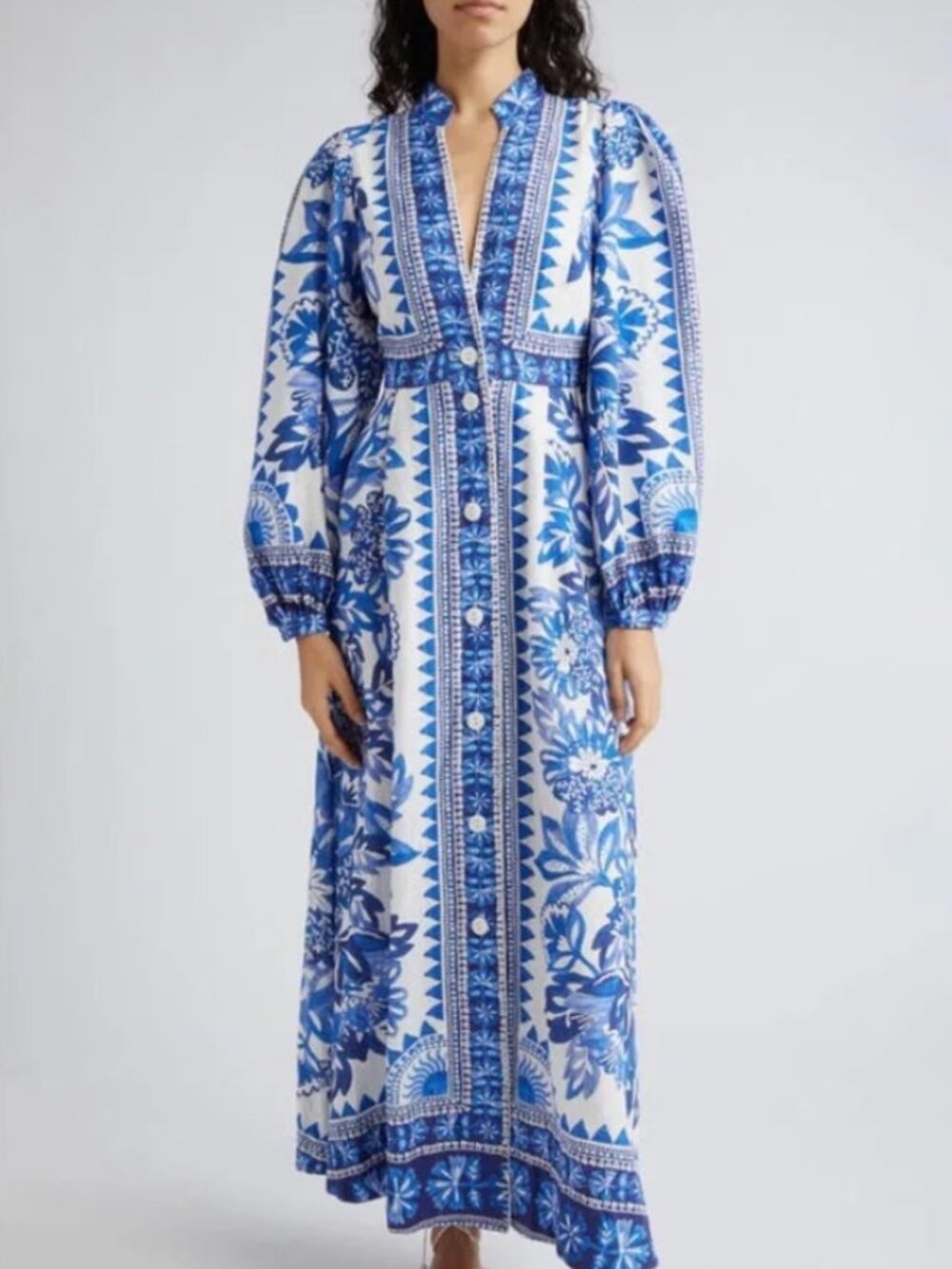 FARM Rio Flora Tapestry Maxi Dress NWT Size M Blue Off-White Linen
